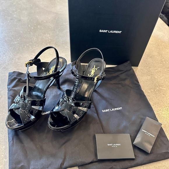 YSL Tribute 75 patent black heel! Exc cond! Size 39. $1150 retail - Picture 5 of 6